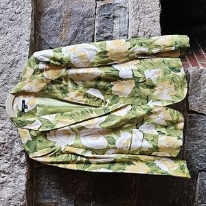 Premise size 14 green, yellow and white floral blazer